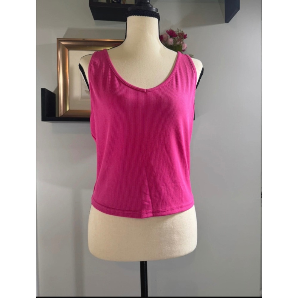 SHEIN Curve Hot Pink Ribbed Knit V-Neck Tank Top Plus Size 0XL
